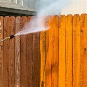 fence-spraying-1-600h